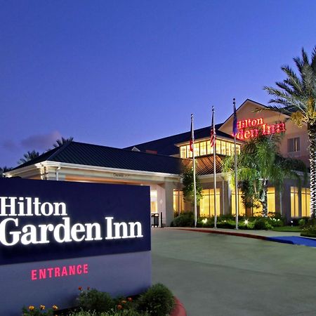 Hilton Garden Inn Beaumont Exterior photo